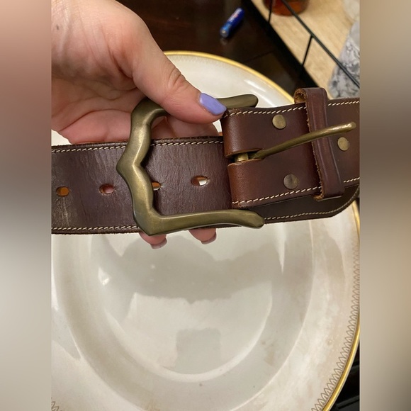 DKNY Brown Leather Belt with Gold Buckle - Picture 2 of 13